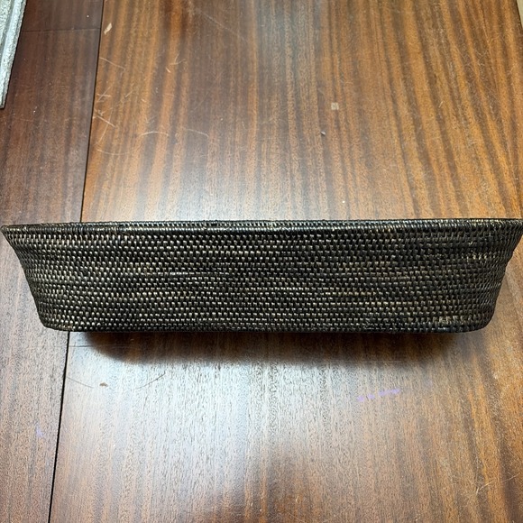 Hand Woven Bread Basket Oval Wire Frame Dark Brown 6"x15" - Picture 2 of 5